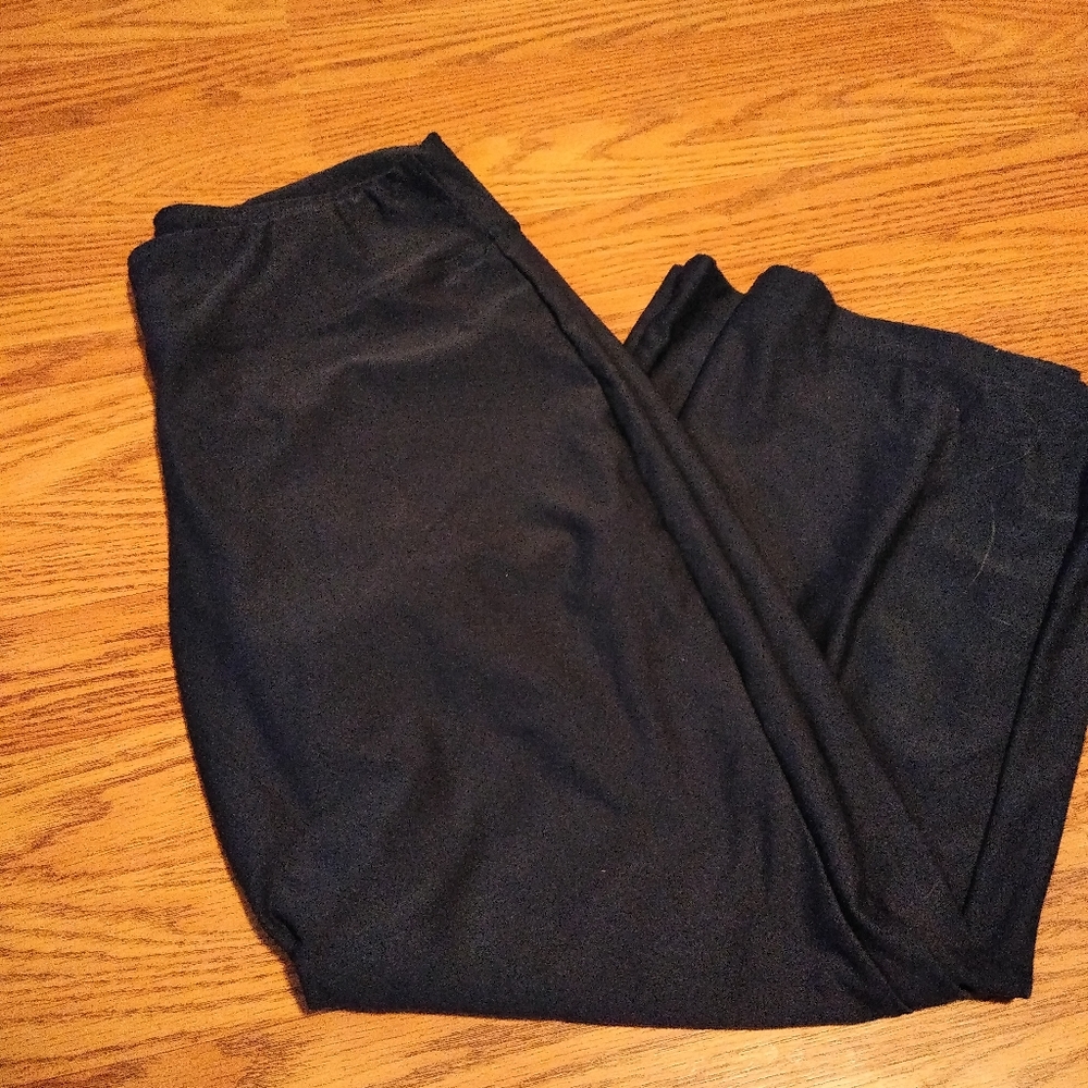 Nike Capri workout pants